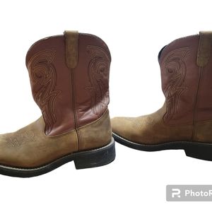 Cowboy boots Women Size 11